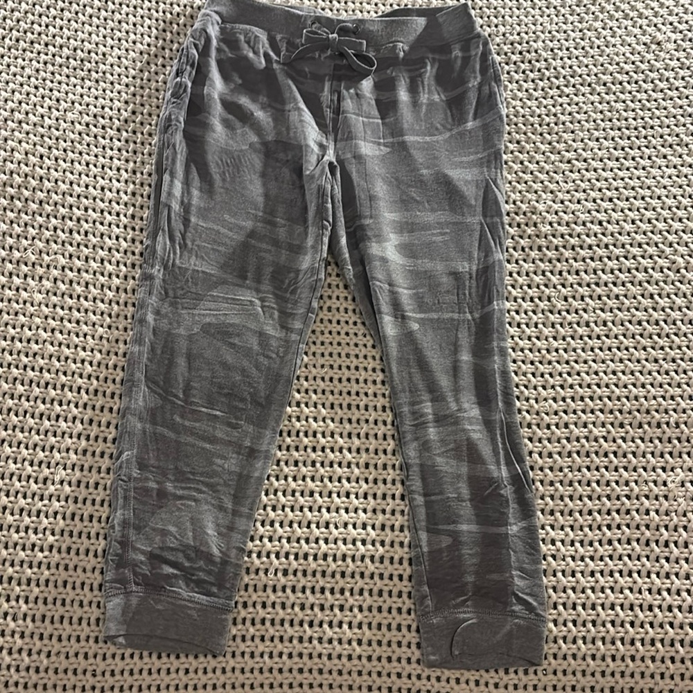 Light sweat pants